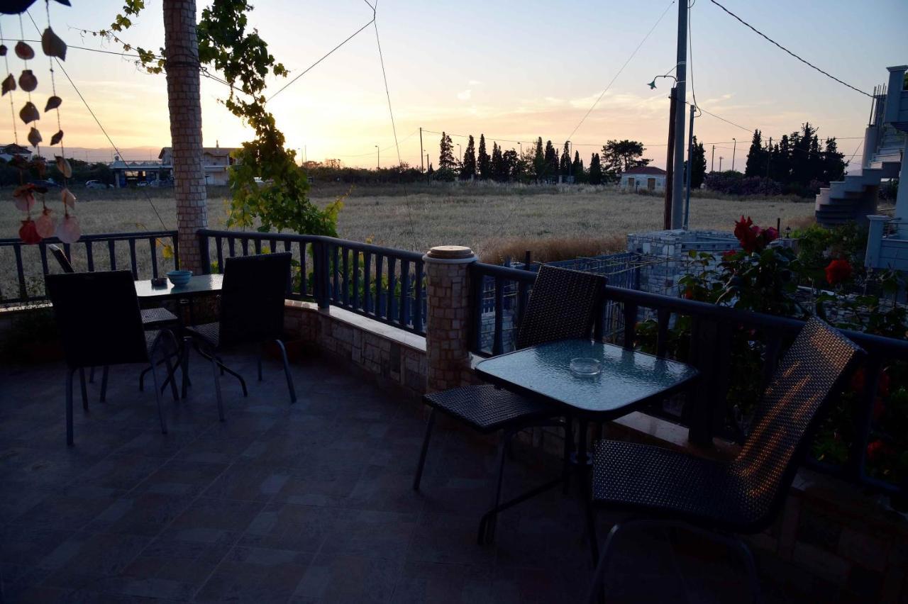 Stone Villa Corinth Exterior photo