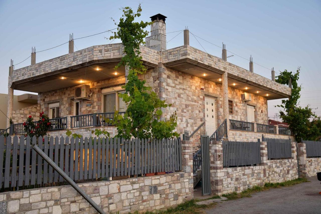 Stone Villa Corinth Exterior photo